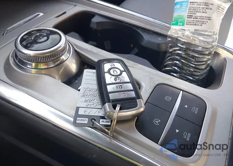 2021 Ford Explorer Xlt from USA, damaged, VIN 1FMSK7DH6MGC18495